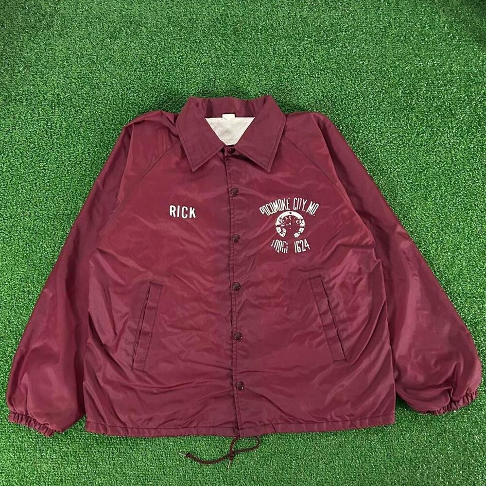 Vintage elks lodge windbreaker snap